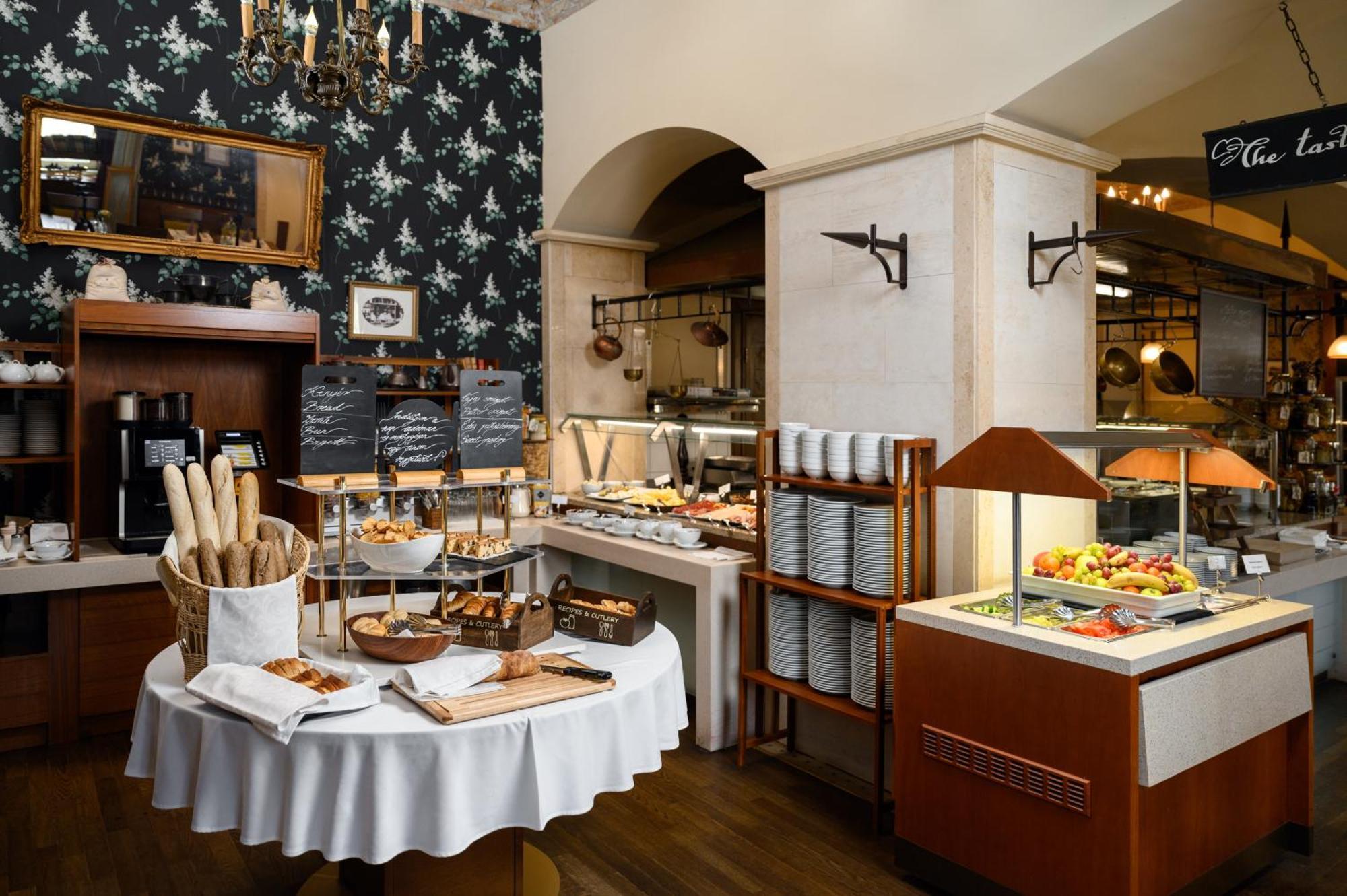 Mercure Szekesfehervar Magyar Kiraly Luaran gambar