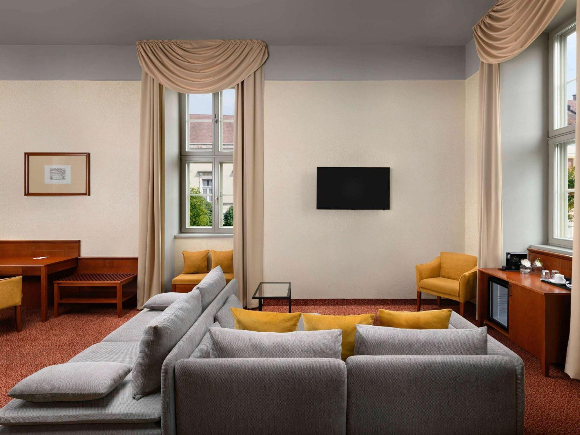 Mercure Szekesfehervar Magyar Kiraly Luaran gambar